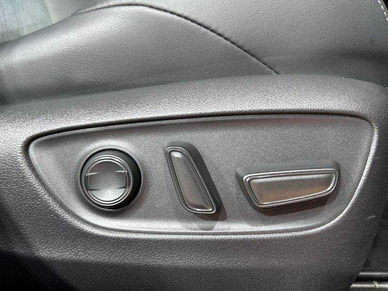 2021 Toyota Harrier 6BA-MXUA80 (UW-6a6ac1d66033b)[22]