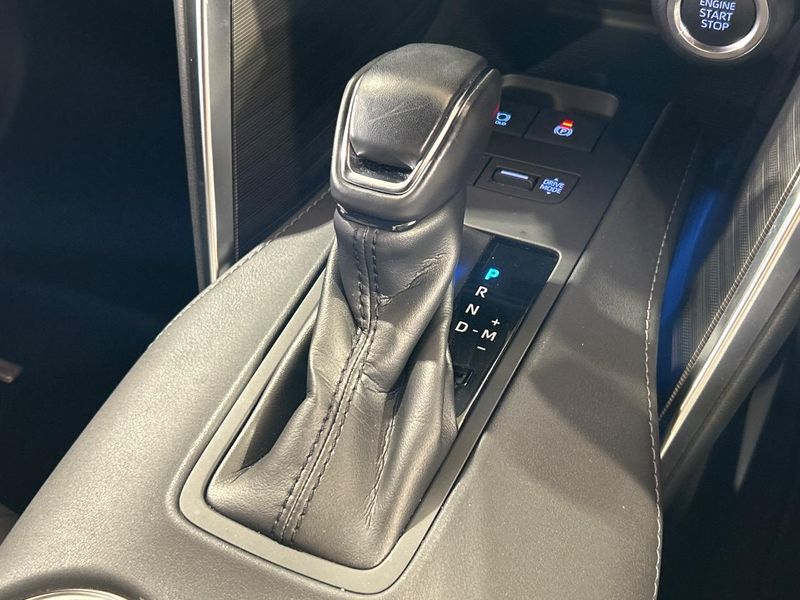 2021 Toyota Harrier 6BA-MXUA80 (UW-6a6ac1d66033b)[17]