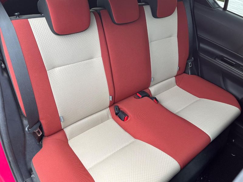 2014 Toyota Aqua DAA-NHP10 (UW-6a6ac1fce3041)[28]