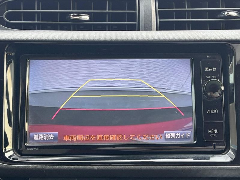2014 Toyota Aqua DAA-NHP10 (UW-6a6ac1fce3041)[11]
