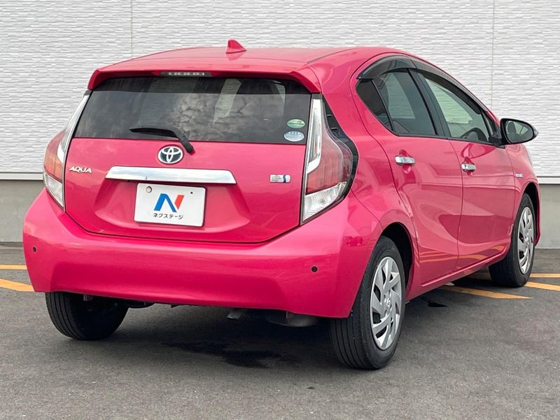 2014 Toyota Aqua DAA-NHP10 (UW-6a6ac1fce3041)[29]