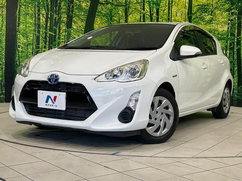 2015 Toyota Aqua DAA-NHP10 (UW-6a6ac202cb6bc)[0]
