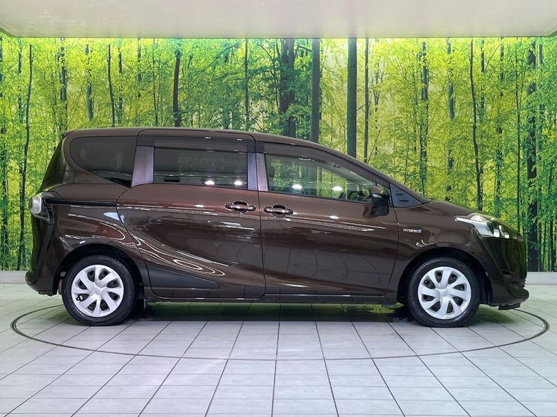 2015 Toyota Sienta DAA-NHP170G (UW-6a6ac20d28315)[7]