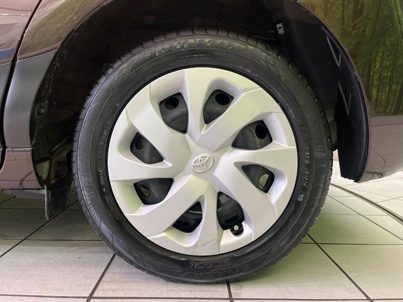 2015 Toyota Sienta DAA-NHP170G (UW-6a6ac20d28315)[15]