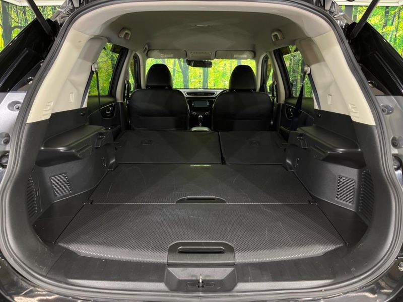 2017 Nissan X-Trail DBA-NT32 (UW-6a6ac22241294)[29]
