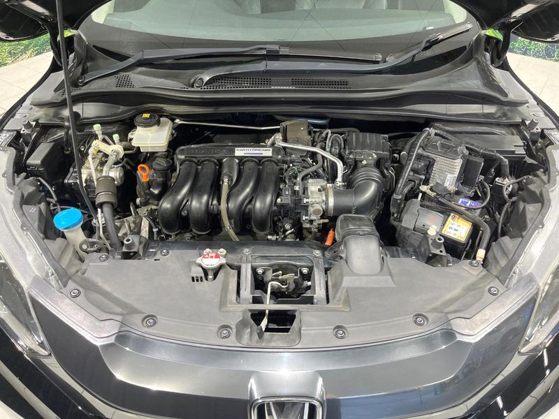 2015 Honda Vezel DAA-RU3 (UW-6a6ac237b809e)[4]