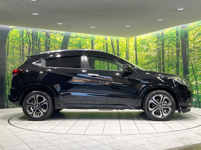 2015 Honda Vezel DAA-RU3 (UW-6a6ac237b809e)[18]