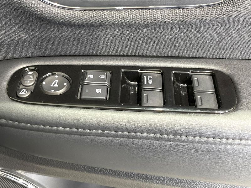 2019 Honda Vezel DAA-RU4 (UW-6a6ac23de32e2)[15]