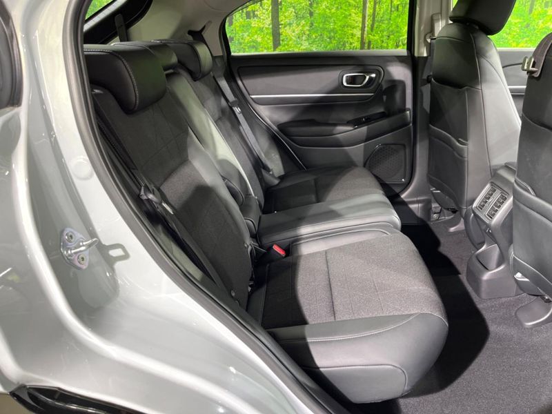 2023 Honda Vezel 6AA-RV5 (UW-6a6ac245f01c5)[9]