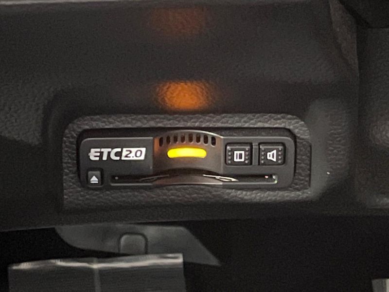 2023 Honda Vezel 6AA-RV5 (UW-6a6ac245f01c5)[23]