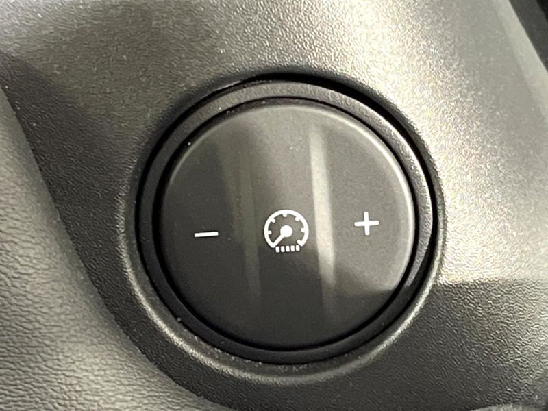 2023 Honda Vezel 6AA-RV5 (UW-6a6ac245f01c5)[20]