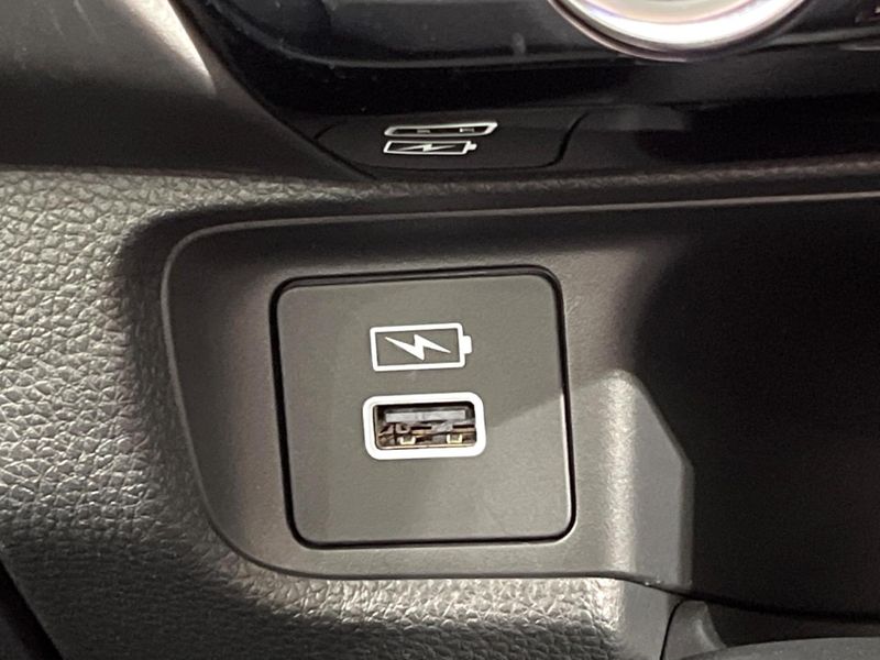 2023 Honda Vezel 6AA-RV5 (UW-6a6ac245f01c5)[25]