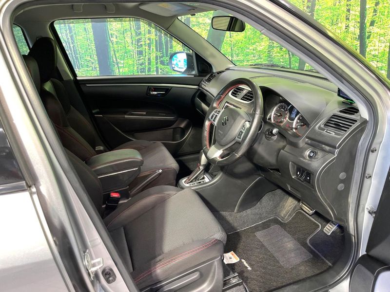 2013 Suzuki Swift Sport CBA-ZC32S (UW-6a6ac2b3b7f46)[26]