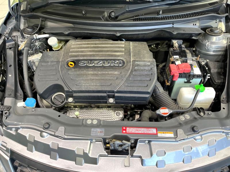 2013 Suzuki Swift Sport CBA-ZC32S (UW-6a6ac2b3b7f46)[4]