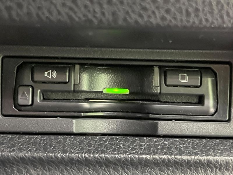 2021 Toyota Voxy 3BA-ZRR80W (UW-6a6ac2c9d8ff6)[25]