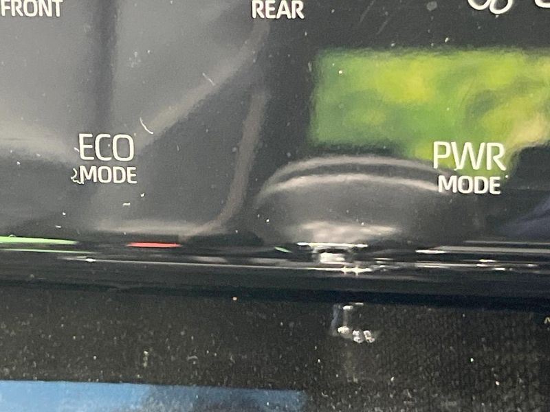2018 Toyota Harrier DBA-ZSU60W (UW-6a6ac2d13a9b0)[27]