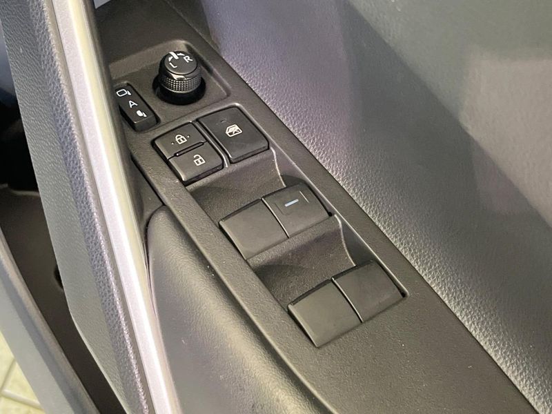 2024 Toyota Corolla Cross 6AA-ZVG13 (UW-6a6ac2d50c84c)[28]