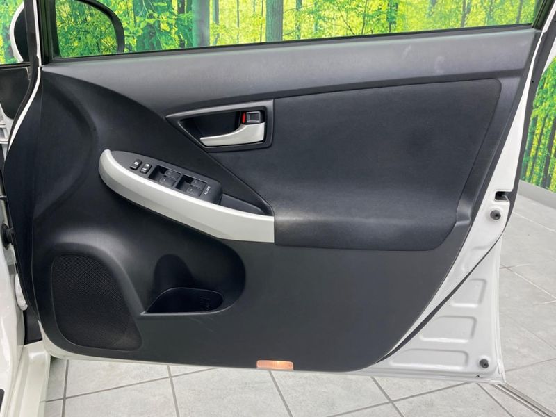 2012 Toyota Prius DAA-ZVW30 (UW-6a6ac2daad3cb)[7]