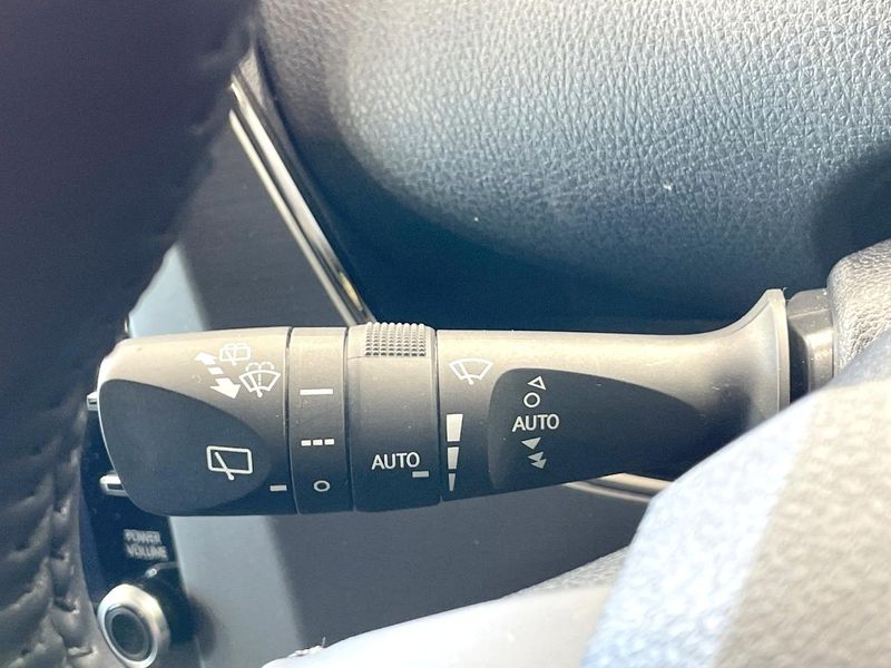 2021 Toyota Prius 6AA-ZVW51 (UW-6a6ac2ed3cdc4)[20]