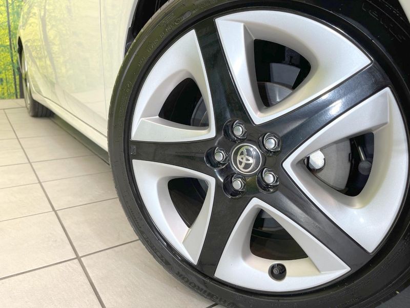 2017 Toyota Prius DAA-ZVW51 (UW-6a6ac2eeb6713)[15]