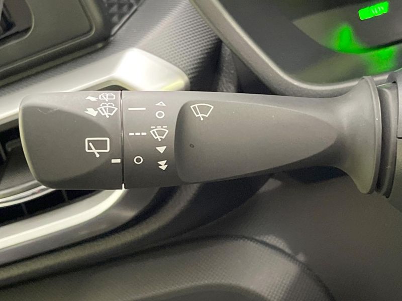 2025 Toyota Raize 5AA-A202A (UW-6a6c1097ce50d)[25]