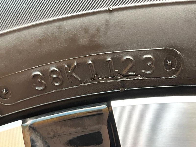 2023 Toyota Alphard 3BA-AGH30W (UW-6a6c10c9e6985)[9]