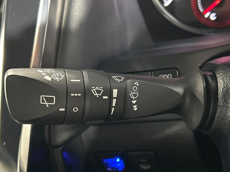 2021 Toyota Alphard 3BA-AGH35W (UW-6a6c10cd86283)[28]