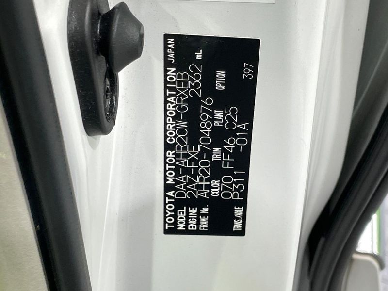 2010 Toyota Estima Hybrid DAA-AHR20W (UW-6a6c10d983863)[1]