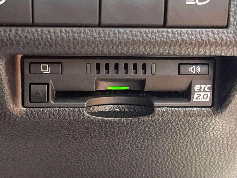 2019 Toyota RAV4 6AA-AXAH54 (UW-6a6c10e787d35)[27]