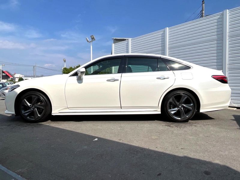 2020 Toyota Crown Hybrid 6AA-AZSH20 (UW-6a6c11076f151)[17]