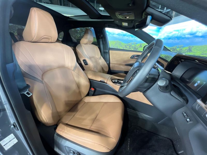 2024 Toyota Crown Sports 6AA-AZSH36W (UW-6a6c110f368aa)[27]