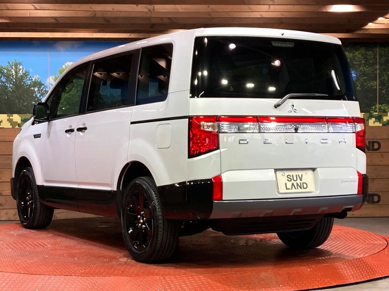 2025 Mitsubishi Delica D:5 3DA-CV1W (UW-6a6c1155adb6f)[19]