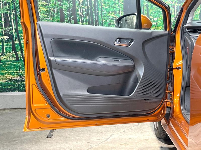 2021 Nissan Note 6AA-E13 (UW-6a6c117494578)[7]