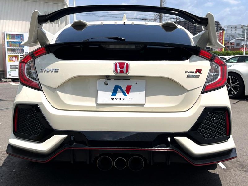 2017 Honda Civic DBA-FK8 (UW-6a6c11825dbf1)[21]
