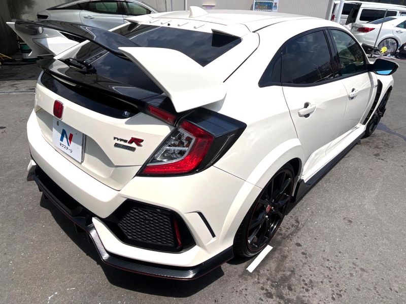 2017 Honda Civic DBA-FK8 (UW-6a6c11825dbf1)[28]