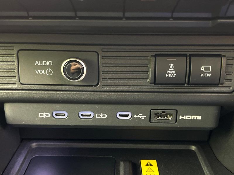 2024 Toyota Land Cruiser 250 3DA-GDJ250W (UW-6a6c11945e0b1)[27]