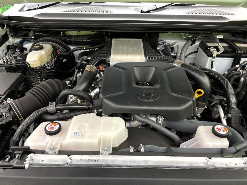 2024 Toyota Land Cruiser 250 3DA-GDJ250W (UW-6a6c11945e0b1)[5]