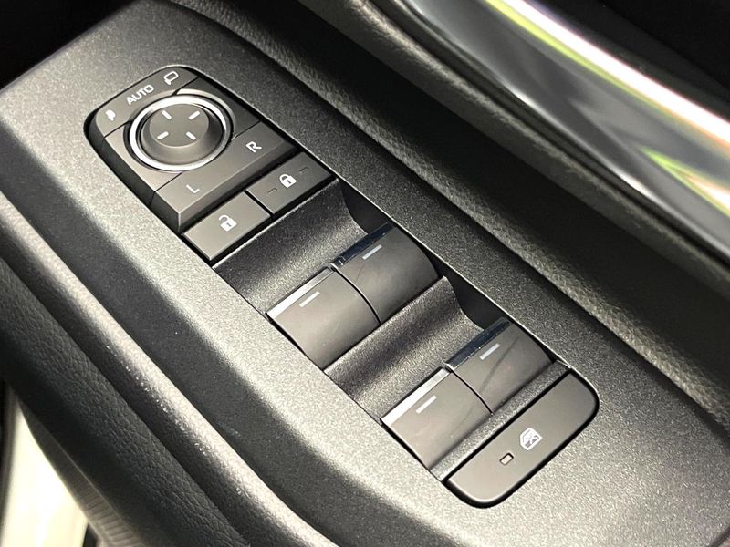 2024 Toyota Land Cruiser 250 3DA-GDJ250W (UW-6a6c11945e0b1)[11]