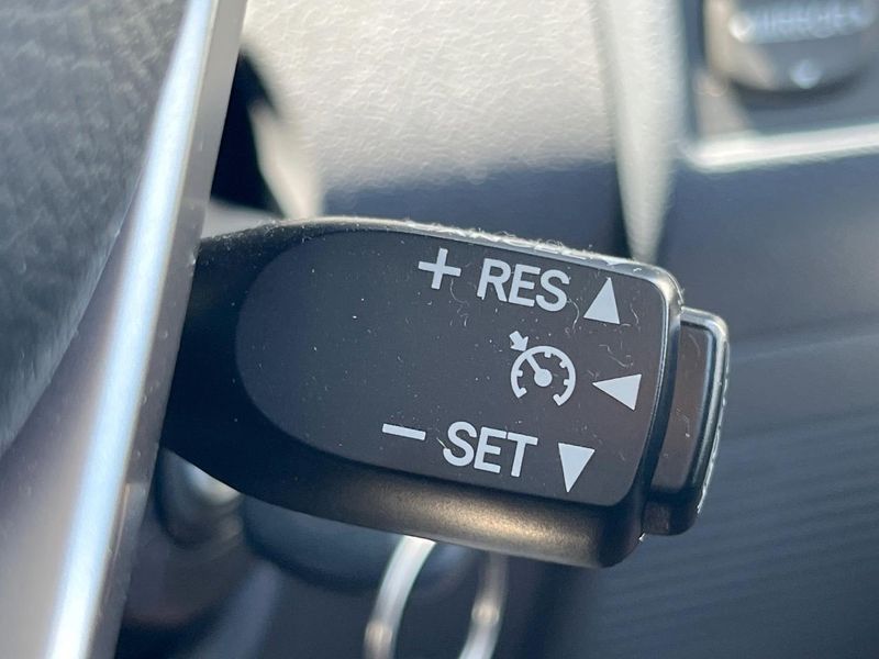 2024 Toyota Land Cruiser 70 3DA-GDJ76W (UW-6a6c1196e0ffe)[17]