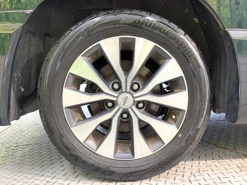 2016 Nissan Serena DAA-GFC27 (UW-6a6c1199a7ff9)[13]