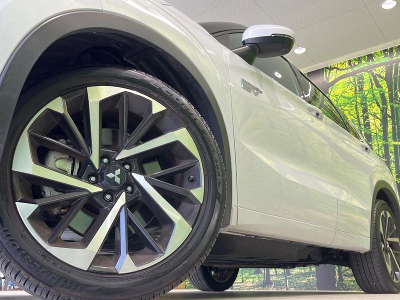 2022 Mitsubishi OUTLANDER PHEV 5LA-GN0W (UW-6a6c11ad03010)[11]