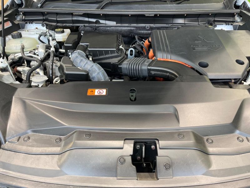 2022 Mitsubishi OUTLANDER PHEV 5LA-GN0W (UW-6a6c11ad03010)[8]