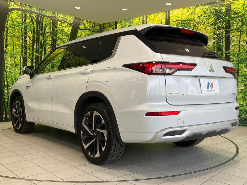 2022 Mitsubishi OUTLANDER PHEV 5LA-GN0W (UW-6a6c11ad03010)[27]