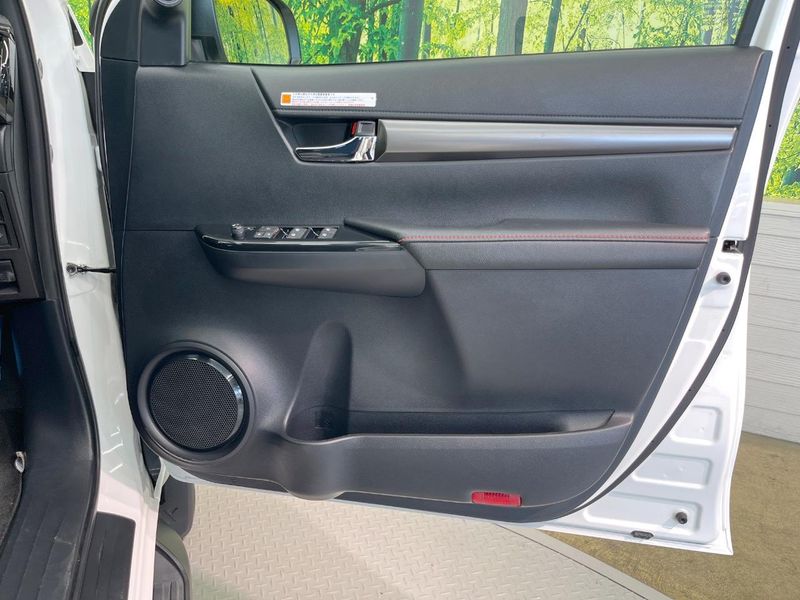 2022 Toyota Hilux 3DF-GUN125 (UW-6a6c11cd39ddc)[29]