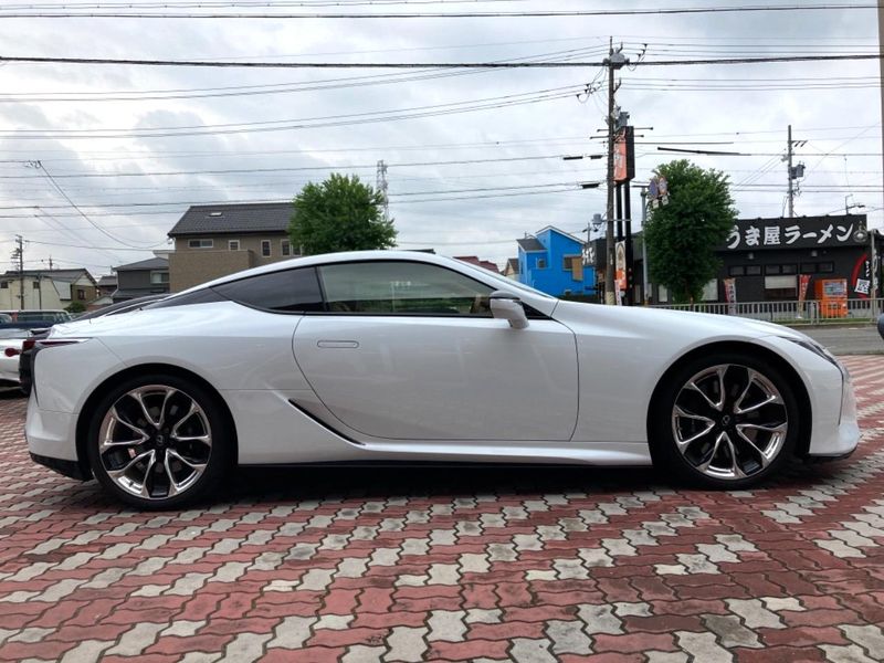 2017 Lexus LC DAA-GWZ100 (UW-6a6c11d144aba)[15]