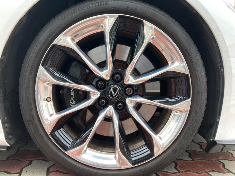 2017 Lexus LC DAA-GWZ100 (UW-6a6c11d144aba)[18]