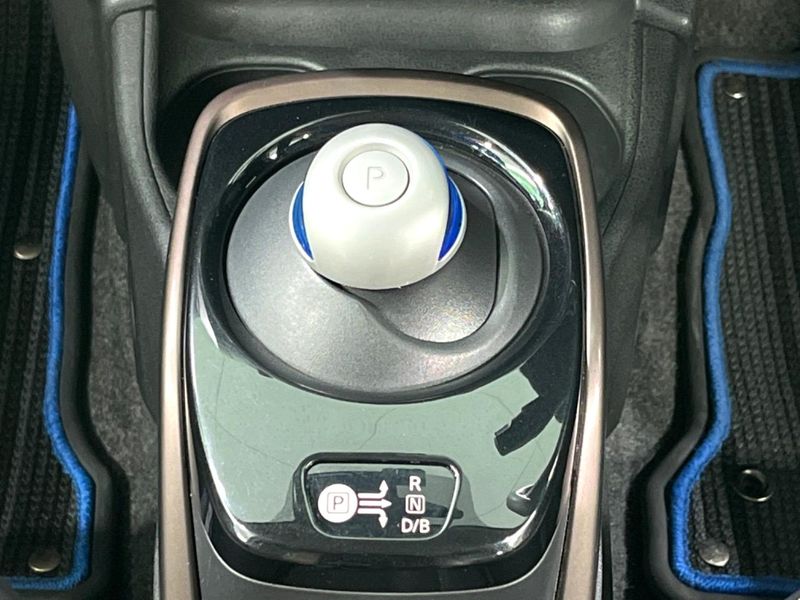 2018 Nissan Note DAA-HE12 (UW-6a6c11df0abe2)[20]