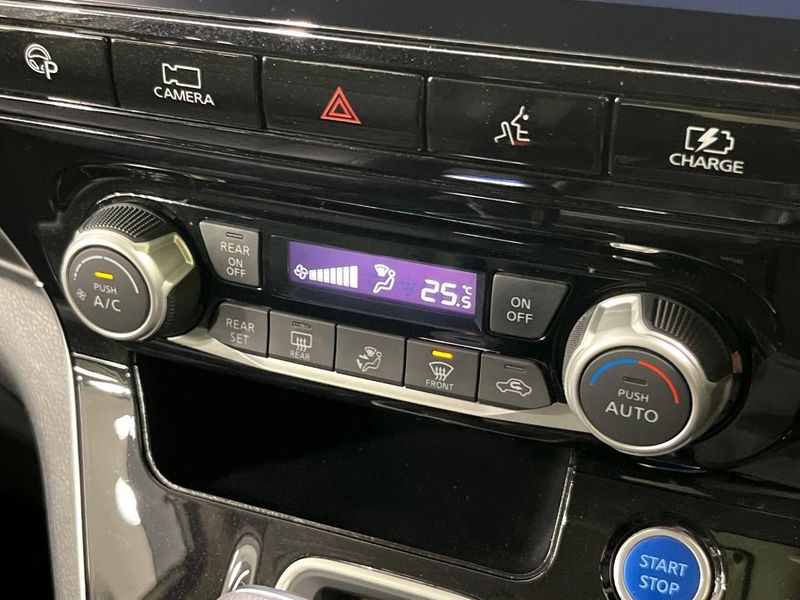 2019 Nissan Serena DAA-HFC27 (UW-6a6c11f121b24)[11]