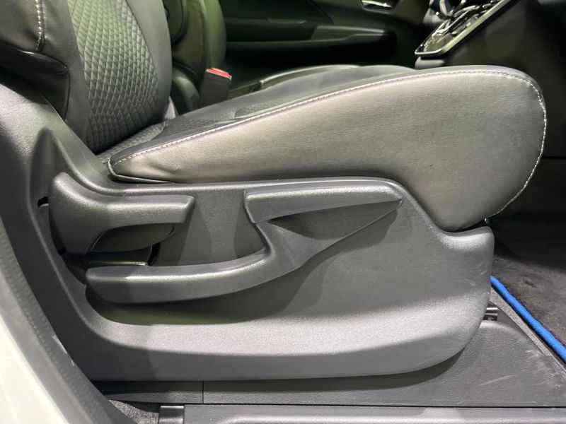 2019 Nissan Serena DAA-HFC27 (UW-6a6c11f121b24)[23]