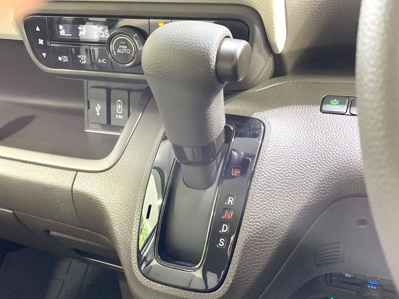 2021 Honda N-BOX 6BA-JF3 (UW-6a6c12374f2aa)[15]